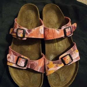 Women's size 40 (10)  Birkenstocks Papillio Sandals